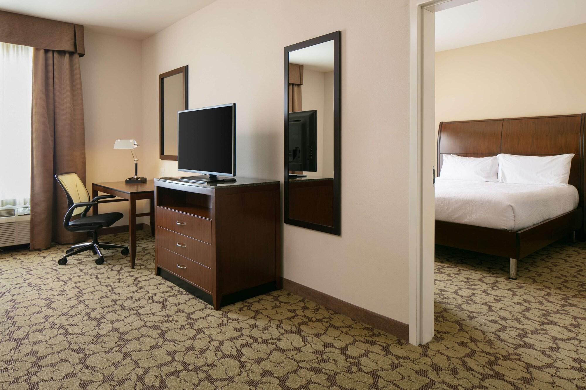 Hilton Garden Inn Bettendorf/ Quad Cities Экстерьер фото